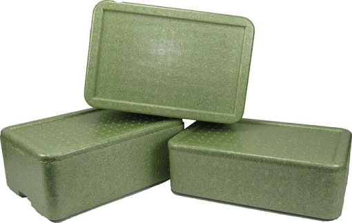 Styroporboxen verschiedener Größen in grün